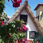 Casa Shalom Nyaraló