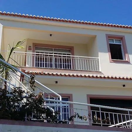 Casa Shalom * São Roque do Faial