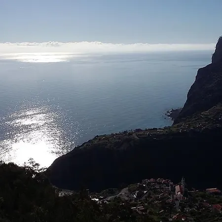 Casa Shalom São Roque do Faial
